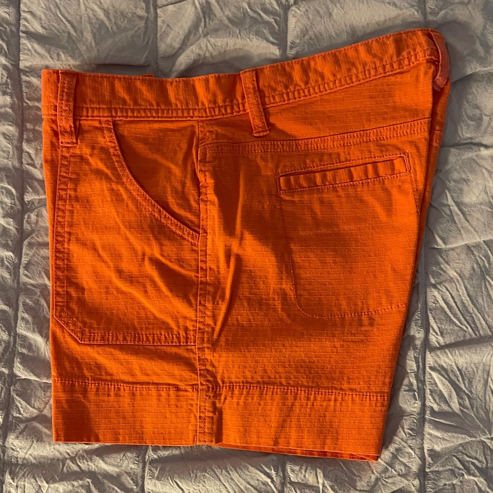 Calvin Klein Shorts - Picture 2 of 4